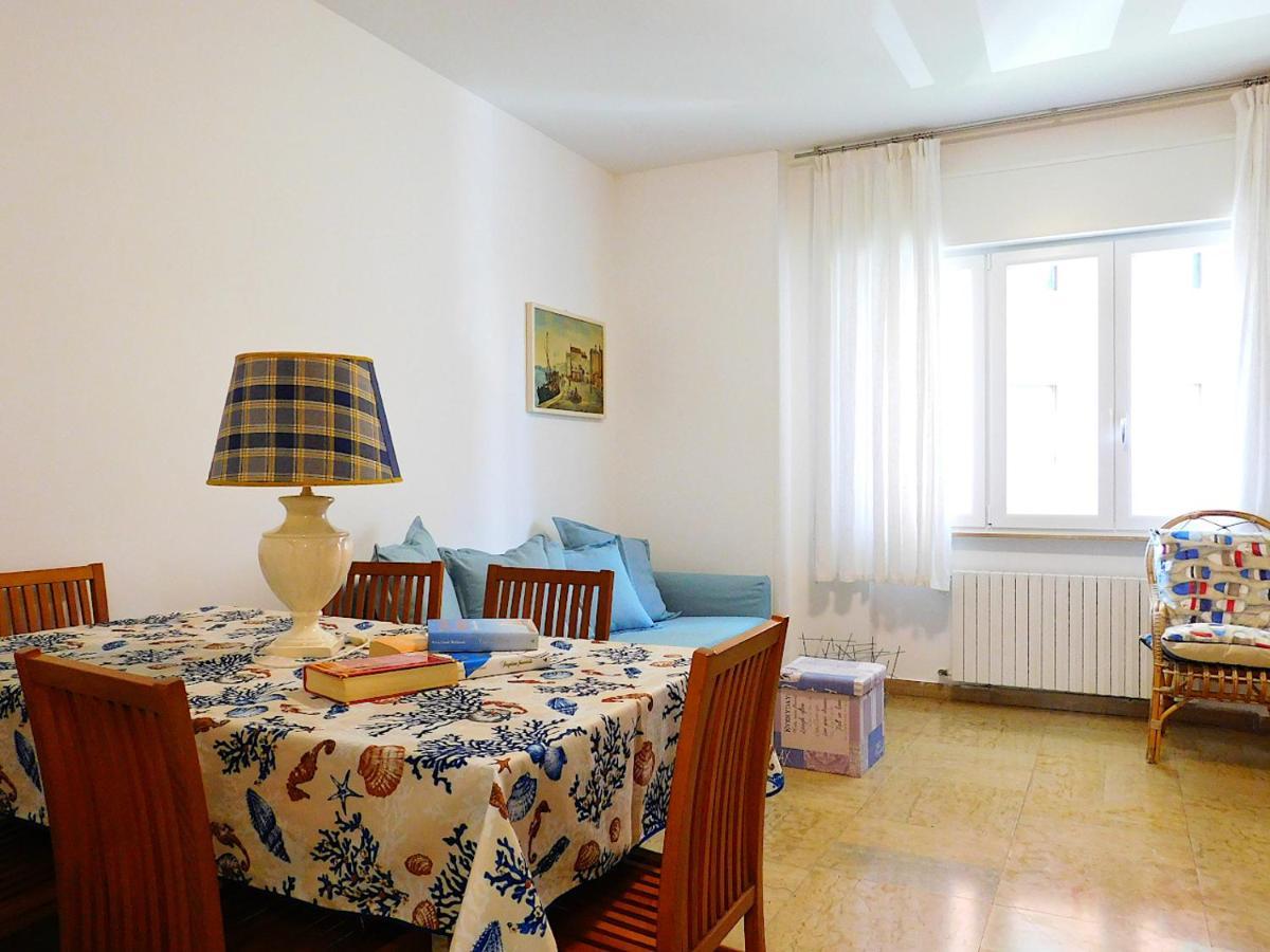 Fantastico Appartamento In Centro, Levanto Exteriör bild